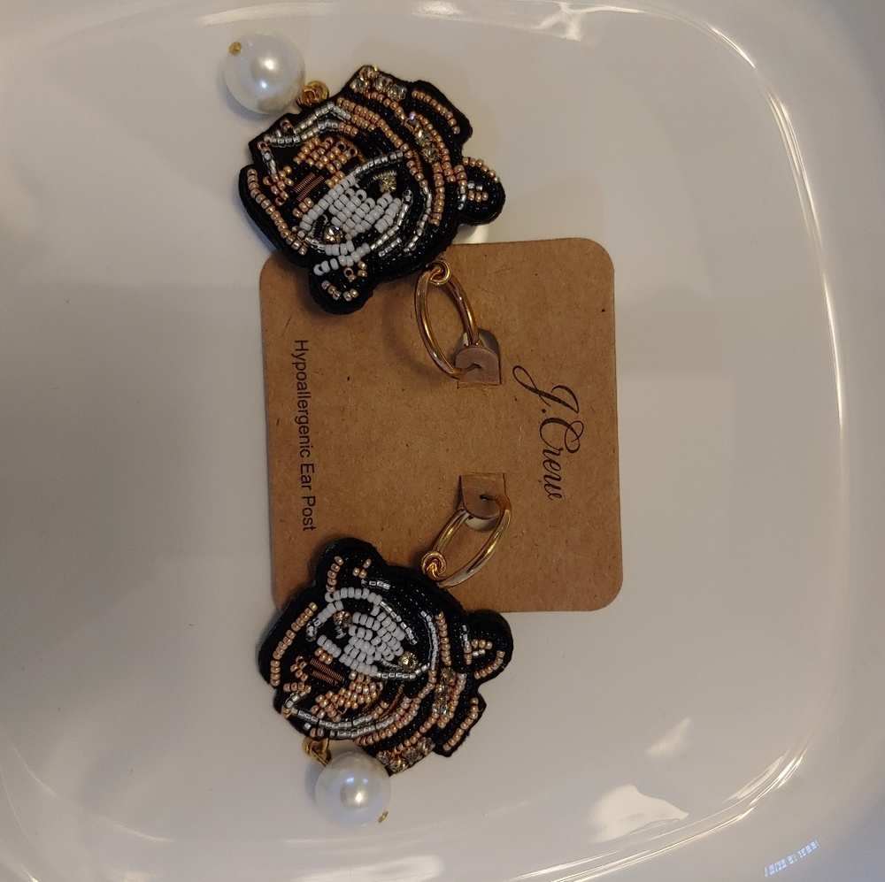 Earrings - Picture 3 of 6